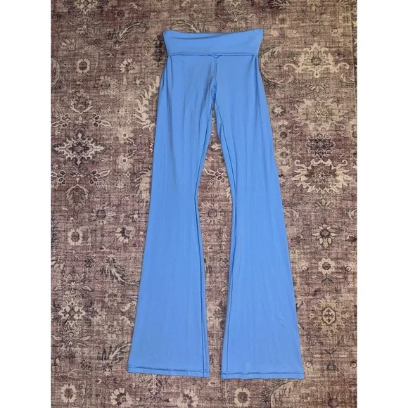 Offline by Aerie Real Me Xtra Bootcut Leggings Hi-Rise Long Inseam Blue Medium - Picture 1 of 3